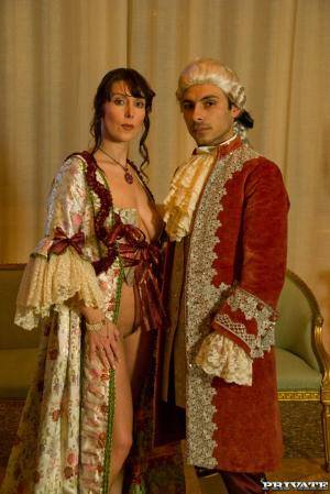 Original 1067 px/ 1600 px