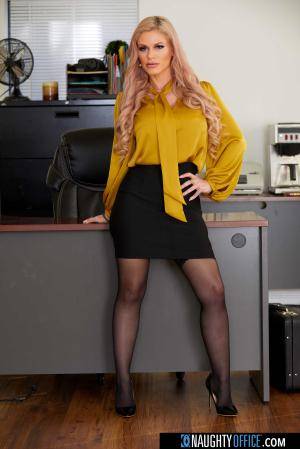 Original 1667 px/ 2500 px