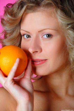 Original 3000 px/ 4500 px