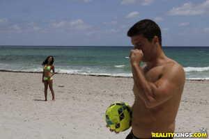 Original 1903 px/ 1269 px