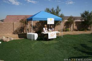 Original 900 px/ 600 px