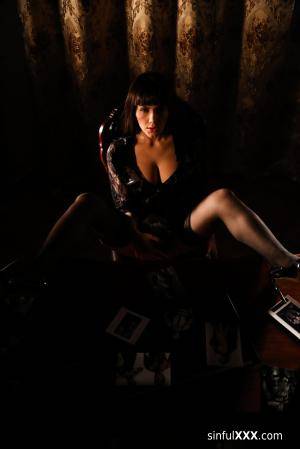 Original 2667 px/ 4000 px