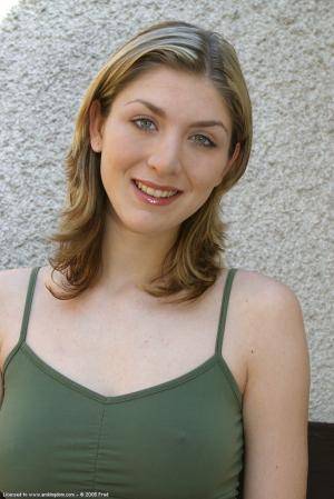 Original 683 px/ 1024 px