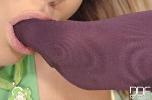 Original 1600 px/ 1063 px