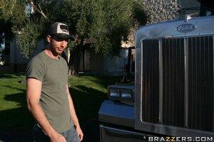 Original 900 px/ 600 px