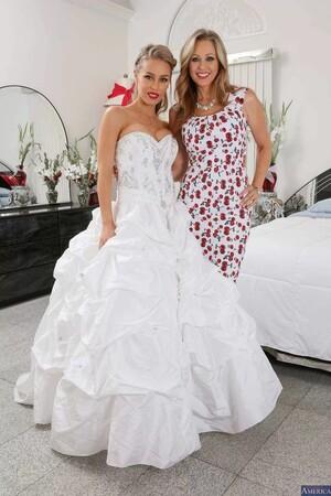 #NaughtyAmerica - Julia Ann, Nicole Aniston - Naughty Weddings - Wife Julia Ann fucking in the bed with her bubble butt