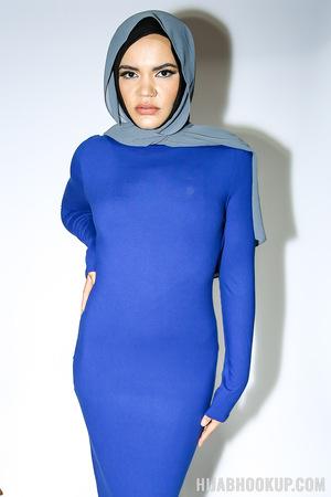 #HijabHookup - Naudi Nala - Handyman Helps Hijab Babe With Her First Time