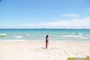 Original 3840 px/ 2560 px