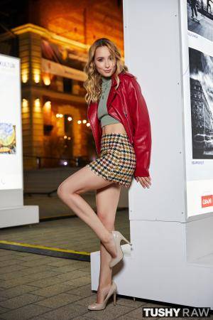 Original 2000 px/ 3000 px