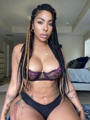 Original 225 px/ 300 px