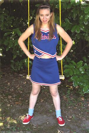 Original 682 px/ 1024 px