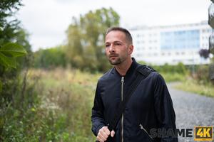 Original 4090 px/ 2728 px