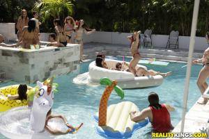 Original 1903 px/ 1269 px