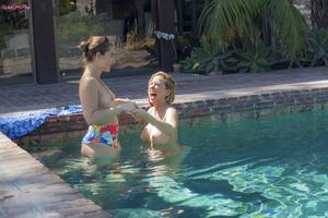 Original 3000 px/ 2000 px