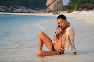 Original 2048 px/ 1365 px