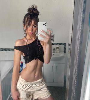 Original 1080 px/ 1205 px