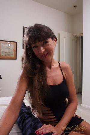 Original 1066 px/ 1600 px