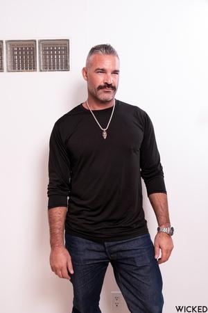 Original 1280 px/ 1920 px