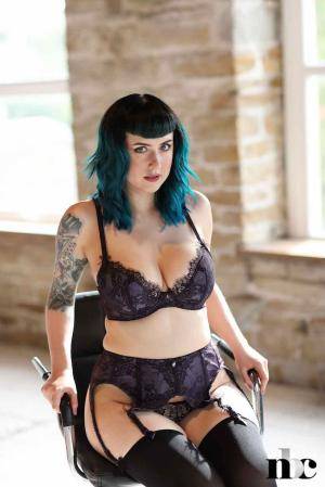 Original 854 px/ 1280 px