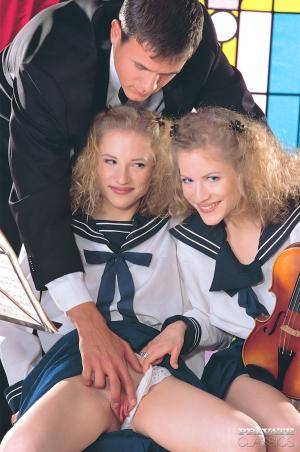 Original 2123 px/ 3200 px