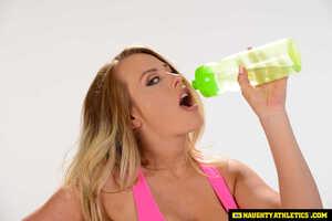 Original 2500 px/ 1668 px