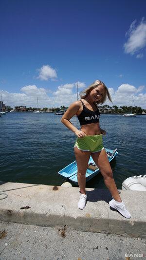 Bang Harley King Slurps On Cock In Public 27 Aug_89192686