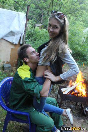 Original 1067 px/ 1600 px