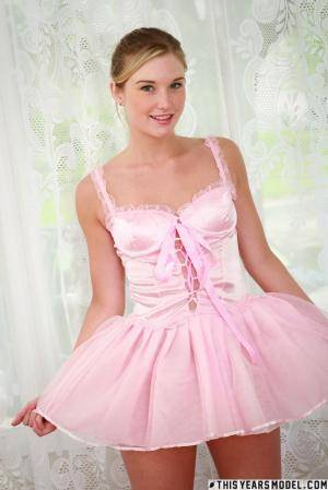 Original 854 px/ 1280 px