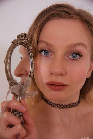 Original 3840 px/ 5760 px