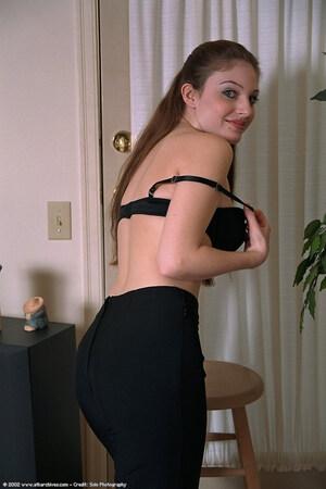 Original 682 px/ 1024 px