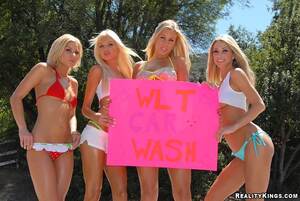 Original 900 px/ 602 px