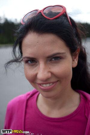 Original 1066 px/ 1600 px