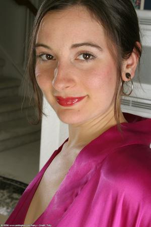 Original 682 px/ 1024 px