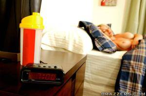 Original 900 px/ 599 px