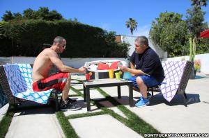 Original 2000 px/ 1333 px