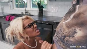 Original 1920 px/ 1080 px