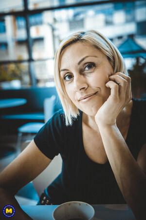 #MatureNL Fuck Me Hard Eva Black Is A Naughty Mom Eva Black (40)