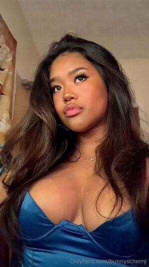 Original 810 px/ 1447 px