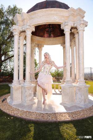 Original 5464 px/ 8192 px