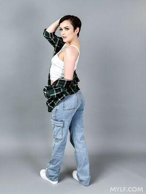 Original 810 px/ 1080 px