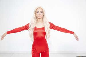 Original 2495 px/ 1663 px