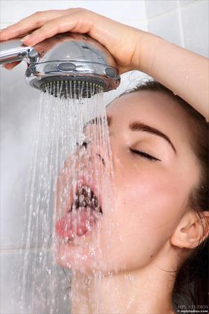 Original 2001 px/ 3000 px