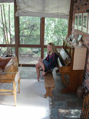 Original 1103 px/ 1470 px