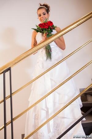 Original 1067 px/ 1600 px