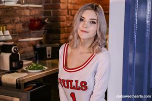 Original 1600 px/ 1067 px