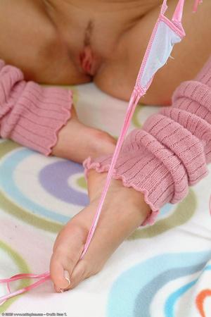 Original 682 px/ 1024 px