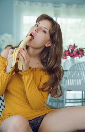 Original 2629 px/ 4078 px