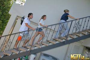 Original 900 px/ 600 px