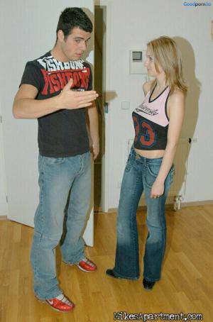 Original 844 px/ 1280 px