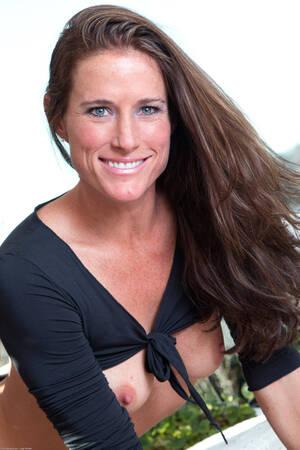 Original 3200 px/ 4800 px